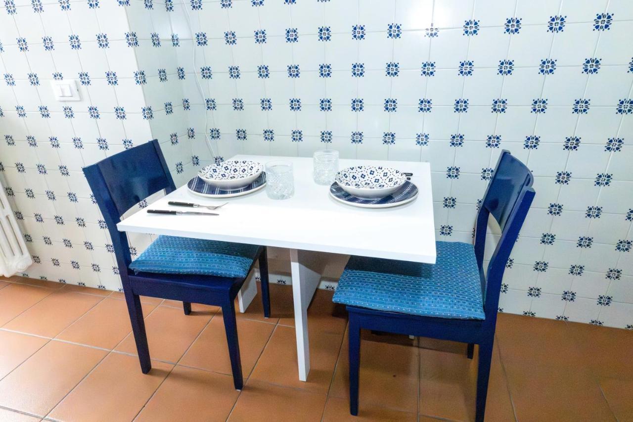 Milan Flat 5 Min From Duomo With Park For Small Cars Exterior foto
